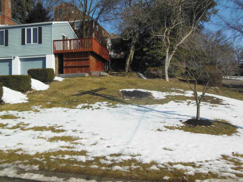 2417 Collins Road Churchill, PA 15235 - Photo 23 of 23 Yard/Garden.