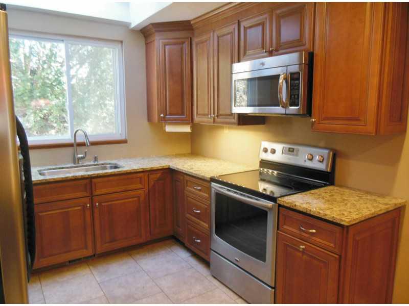 2417 Collins Road Churchill, PA 15235 - Photo 7 of 23 Kitchen.