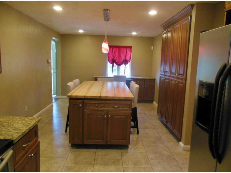 2417 Collins Road Churchill, PA 15235 - Photo 9 of 23 Dining Room.