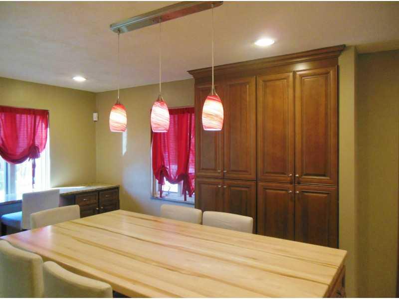2417 Collins Road Churchill, PA 15235 - Photo 10 of 23 Dining Room.