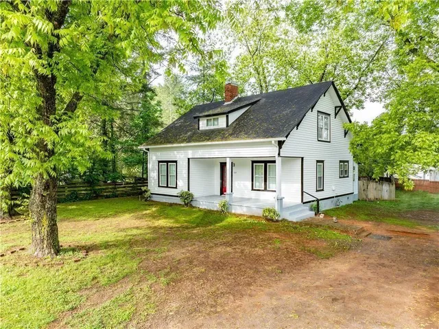 $565,000 | 5375 Clarks Bridge Road, Gainesville, GA 30506