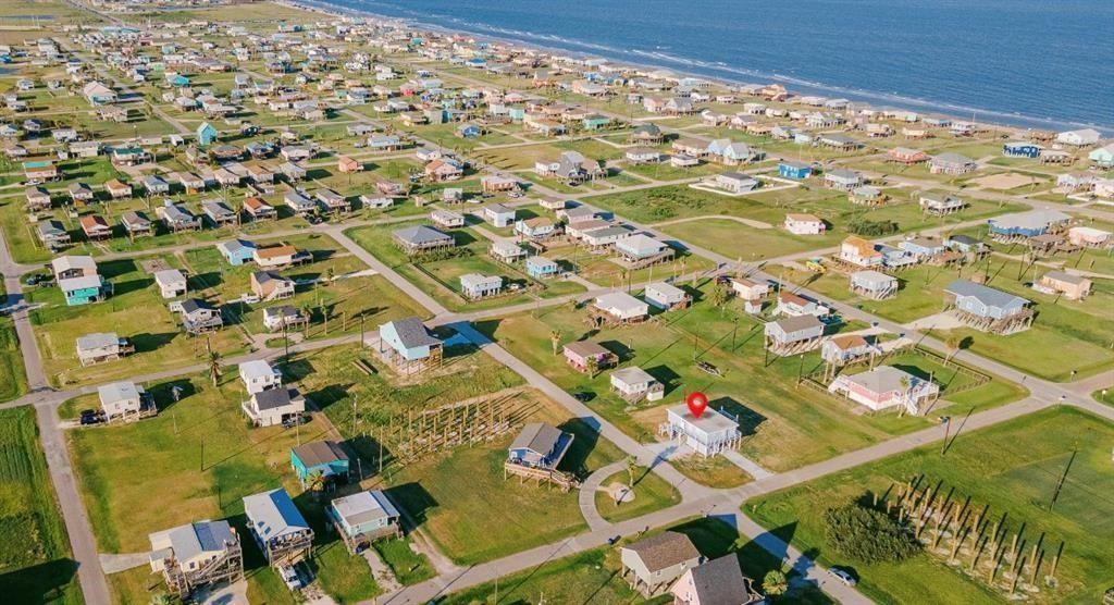 1019 Treaty Drive Surfside Beach, TX 77541 - Photo 41 of 43