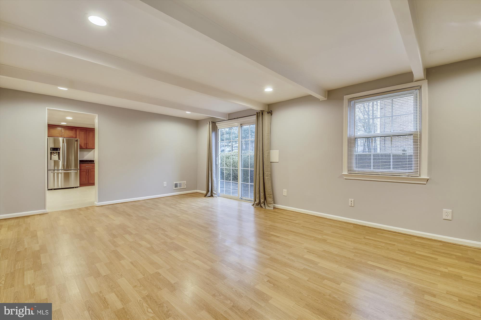 8501 Aqueduct Road Potomac, MD 20854 - Photo 6 of 29 Second family room