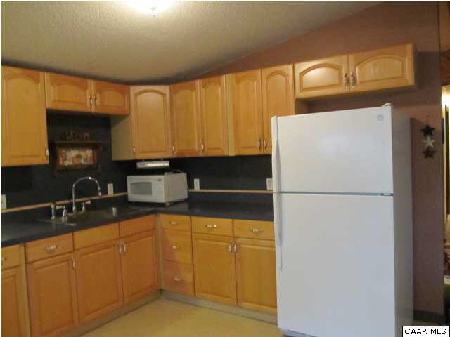199 Trices Lake Road Columbia, VA 23038 - Photo 14 of 18 Gallery Image 14