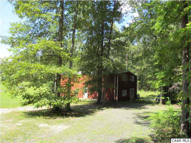 199 Trices Lake Road Columbia, VA 23038 - Photo 4 of 18 Gallery Image 4