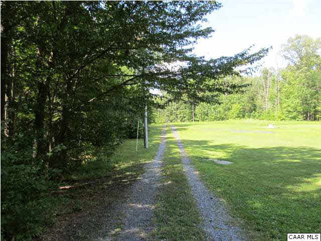 199 Trices Lake Road Columbia, VA 23038 - Photo 8 of 18 Gallery Image 8