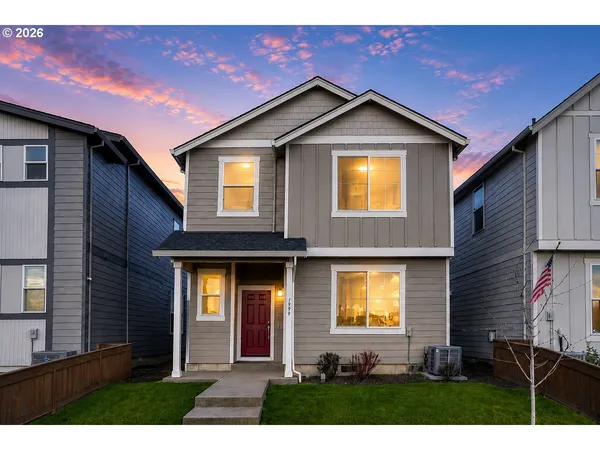 $469,900 | 1939 South Kent Street, McMinnville, OR 97128