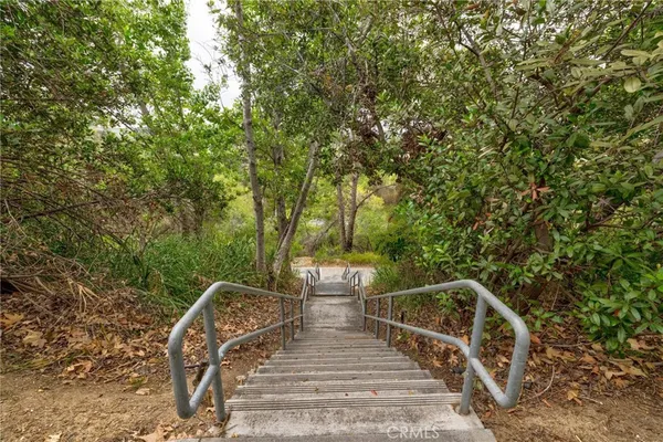 $3,900 | 8355 Station Village Lane, Unit 4212, San Diego, CA 92108