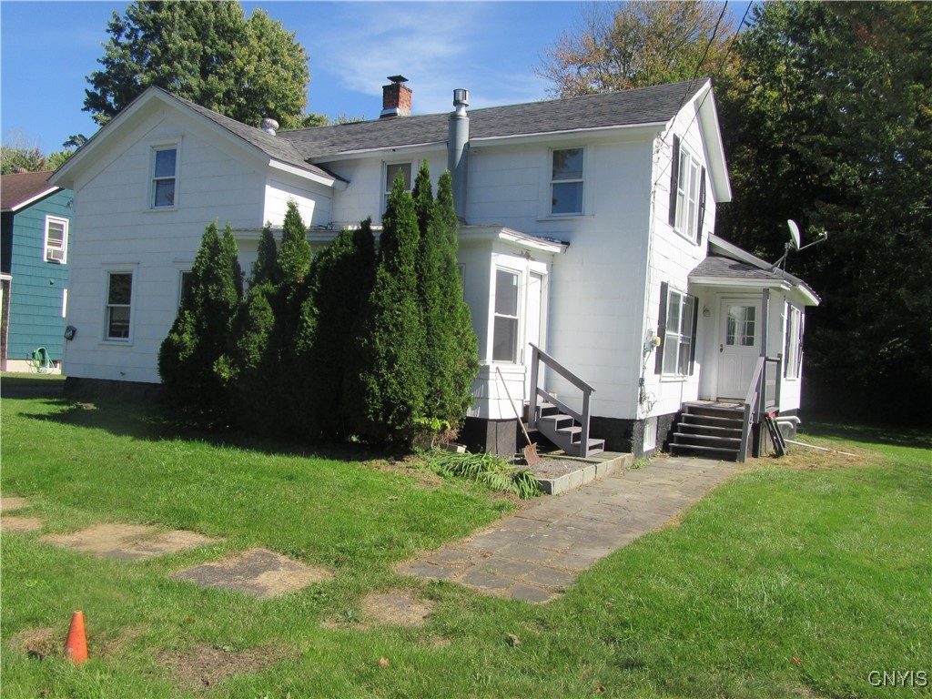 36 Spring Street Schroeppel, NY 13135 - Photo 1 of 1 Gallery Image 1