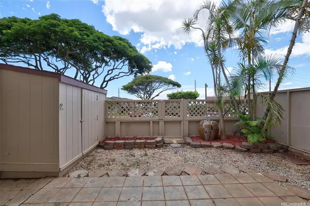 $579,000 | 92-975 Makakilo Drive, Unit 25, Kapolei, HI 96707