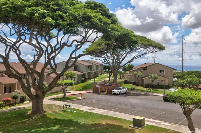 $579,000 | 92-975 Makakilo Drive, Unit 25, Kapolei, HI 96707