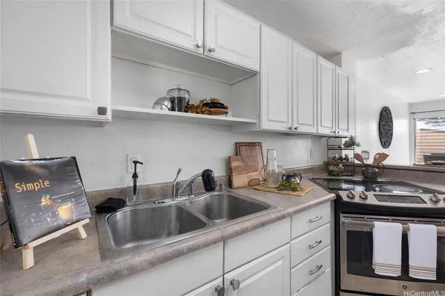 $579,000 | 92-975 Makakilo Drive, Unit 25, Kapolei, HI 96707