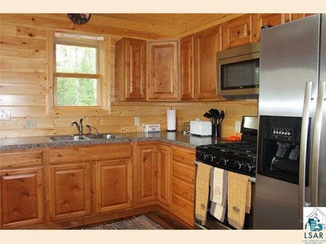 8110 Oak Narrows Road Cook, MN 55723 - Photo 2 of 15