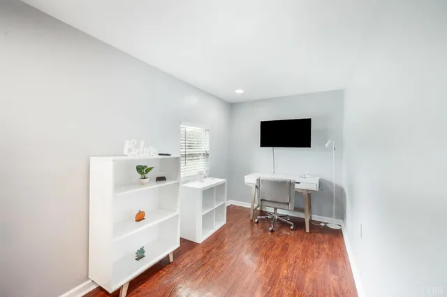 $337,500 | 272 Dixie Airport Road, Madison Heights, VA 24572