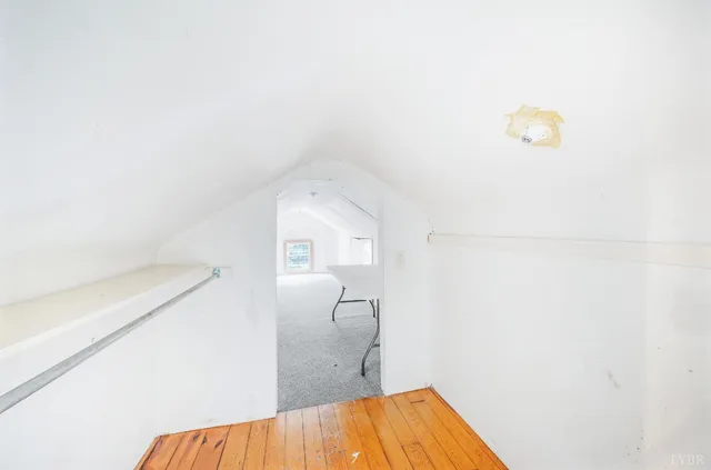 $337,500 | 272 Dixie Airport Road, Madison Heights, VA 24572