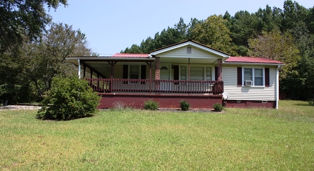 338 Booger Branch Road Six Mile, SC 29682 - Photo 3 of 25