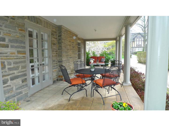 129 Fishers Road Bryn Mawr, PA 19010 - Photo 4 of 20 Porch