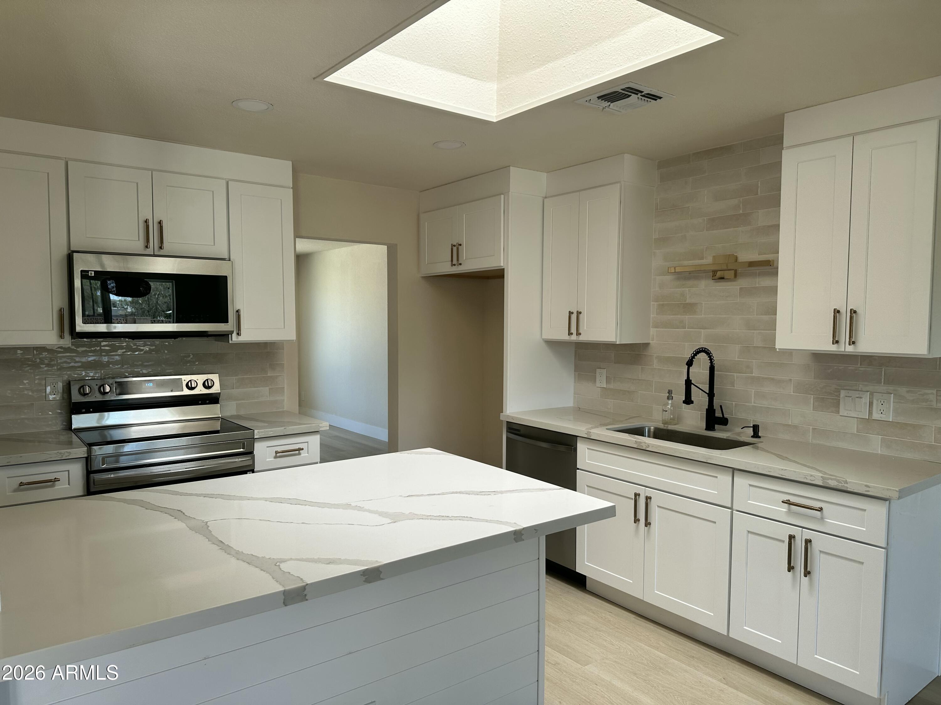 2617 West Lawrence Road Phoenix, AZ 85017 - Photo 1 of 47 IMG_4201