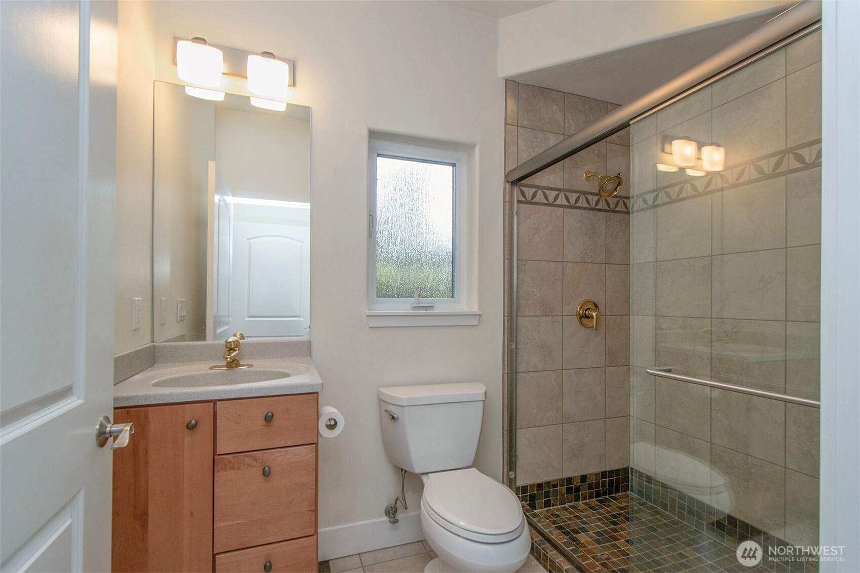 102 Sunset Place Sequim, WA 98382 - Photo 21 of 38