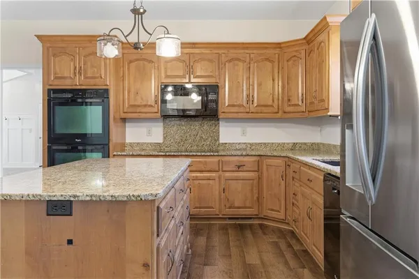 $649,900 | 11412 Northeast 113th Terrace, Liberty, MO 64068