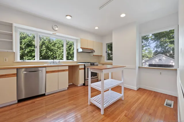 $8,450 | 53 Indian Field Road, Greenwich, CT 06830