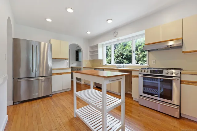 $8,450 | 53 Indian Field Road, Greenwich, CT 06830