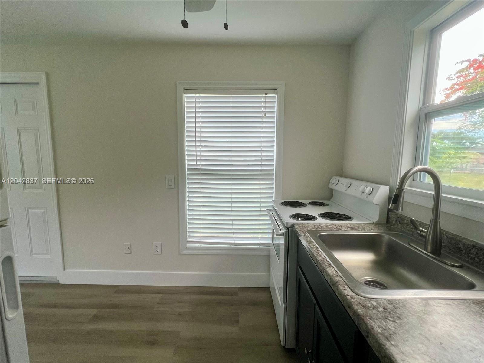 161 Northwest 6th Street, Unit 2 Homestead, FL 33030 - Photo 6 of 11