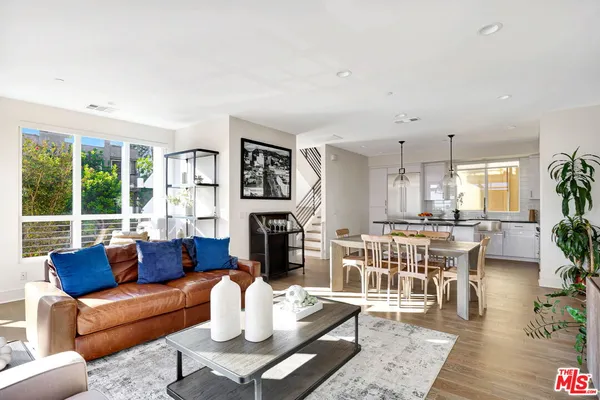 $8,250 | 1414 1/2 North Stanley Avenue, Los Angeles, CA 90046