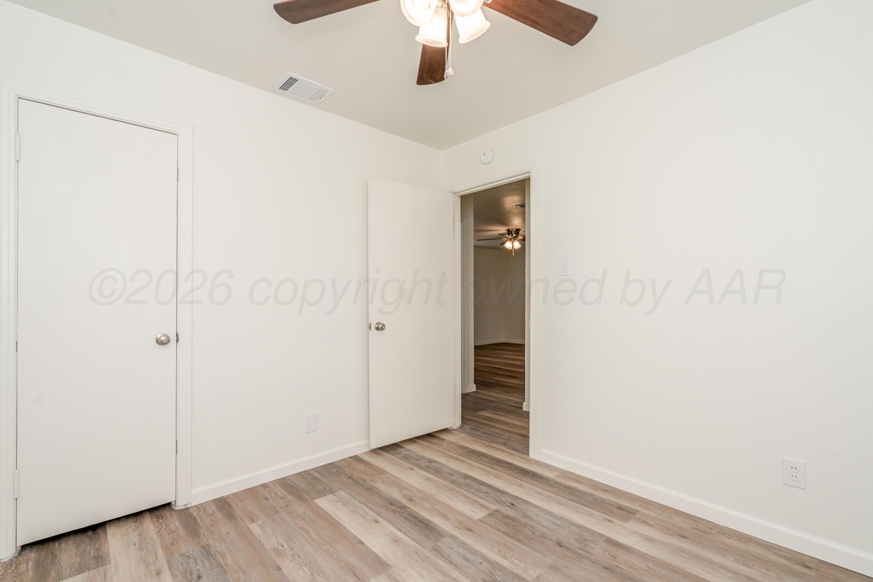 4403 South Travis Street Amarillo, TX 79110 - Photo 16 of 18 4403 S. Travis--17