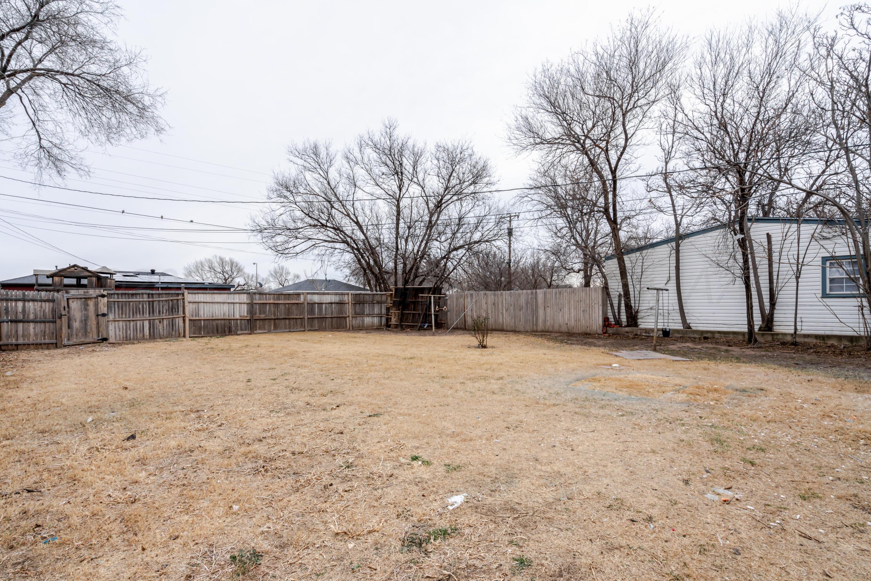 4403 South Travis Street Amarillo, TX 79110 - Photo 17 of 18 4403 S. Travis--19
