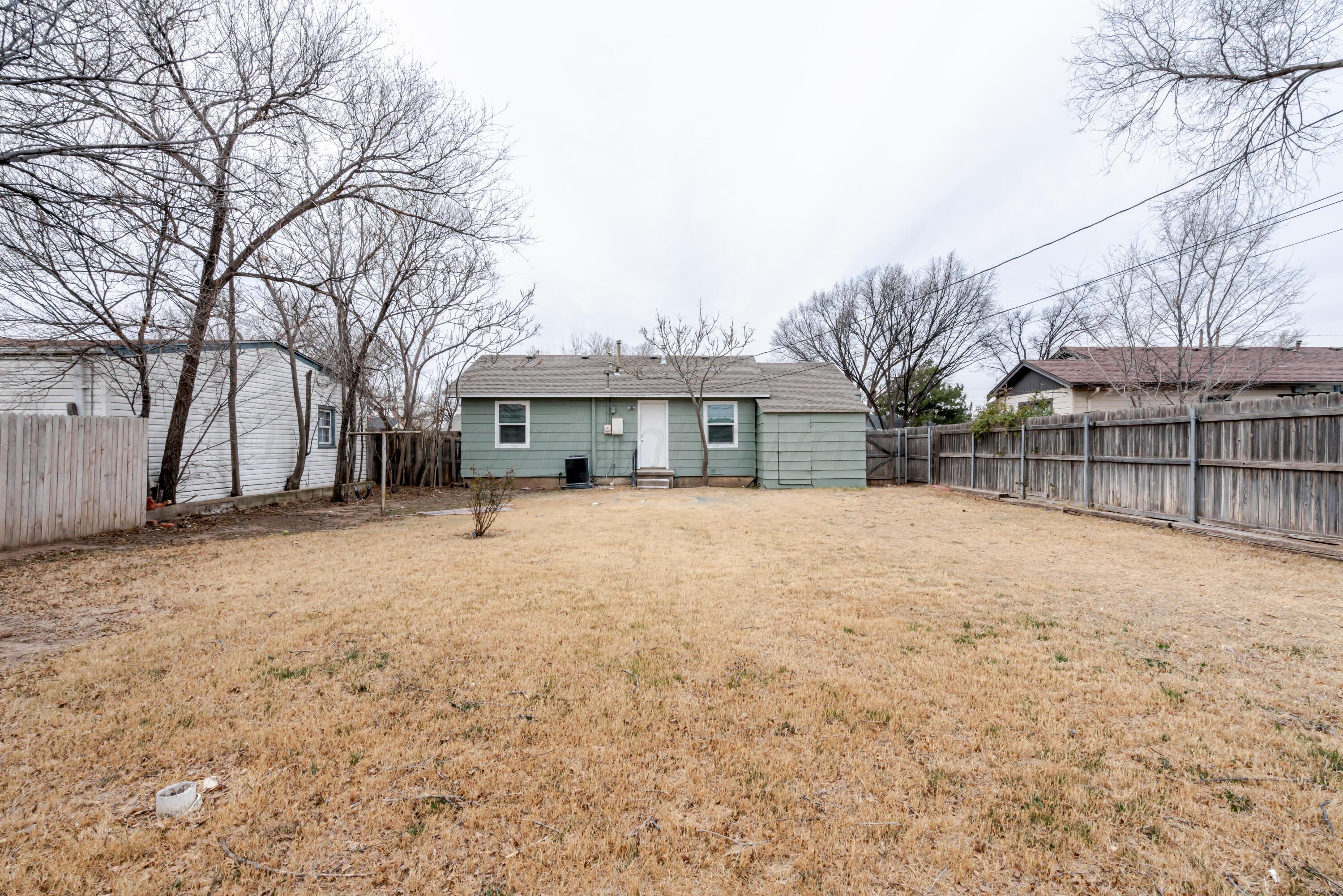 4403 South Travis Street Amarillo, TX 79110 - Photo 18 of 18 4403 S. Travis--20