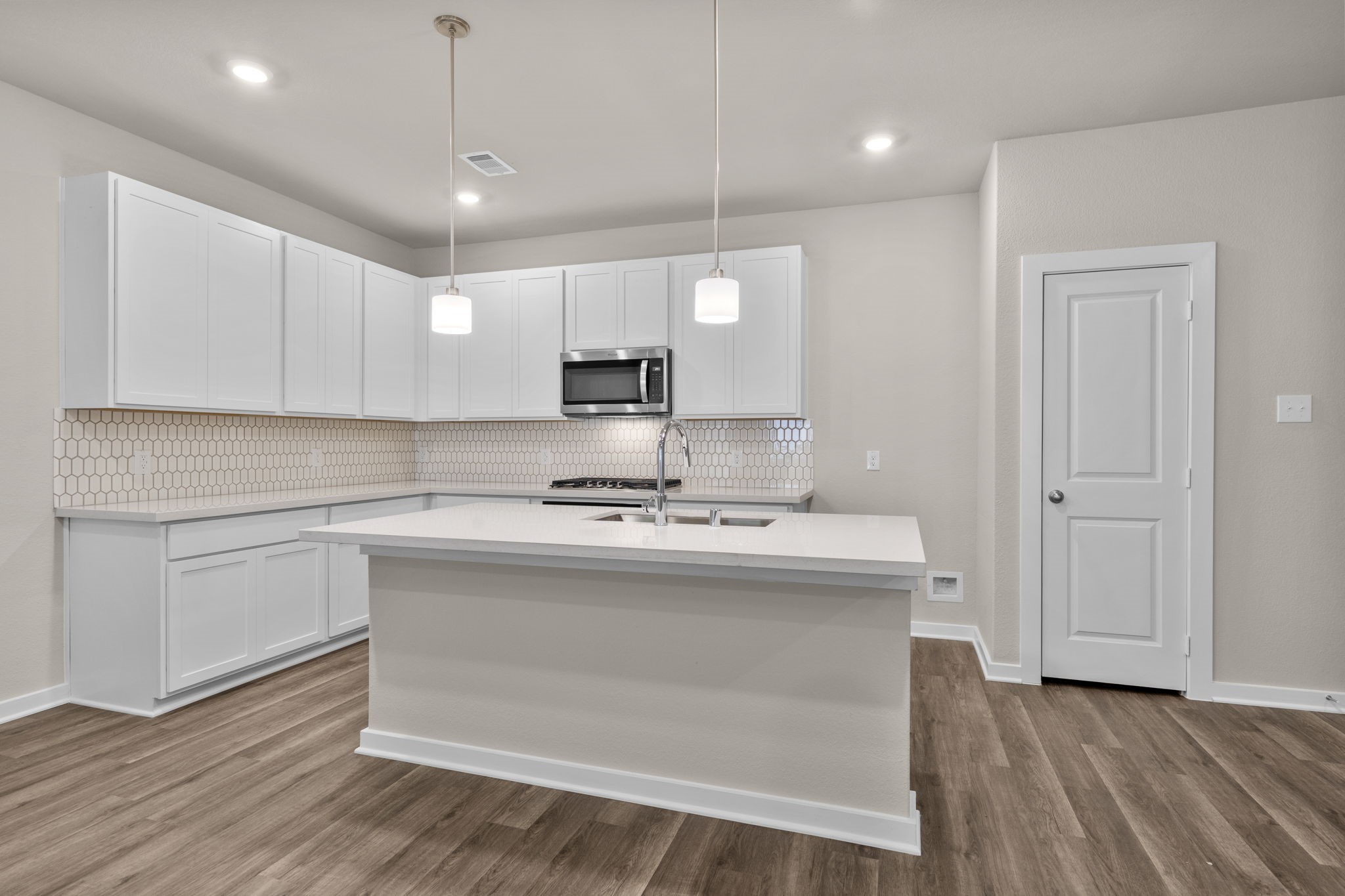 12331 Ridge Top Drive Conroe, TX 77304 - Photo 6 of 27
