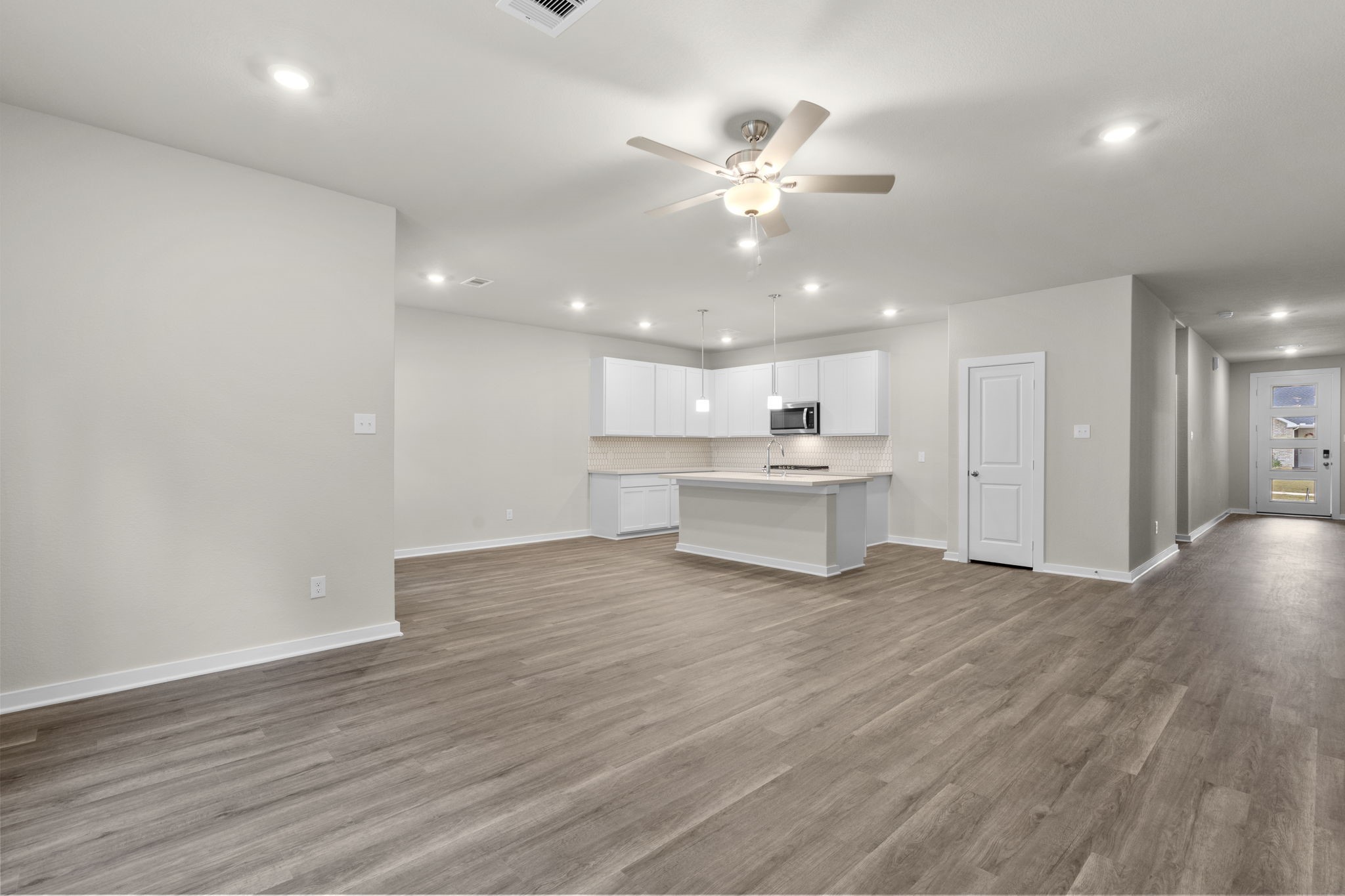 12331 Ridge Top Drive Conroe, TX 77304 - Photo 8 of 27