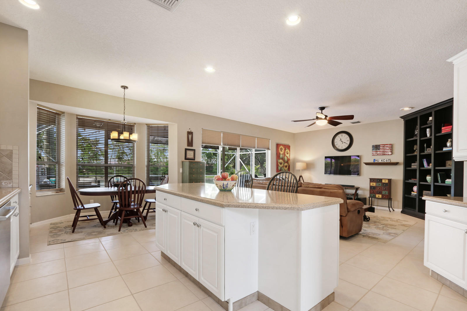 12895 Hyland Circle Boca Raton, FL 33428 - Photo 9 of 36 09_Image_8_of_30_mls
