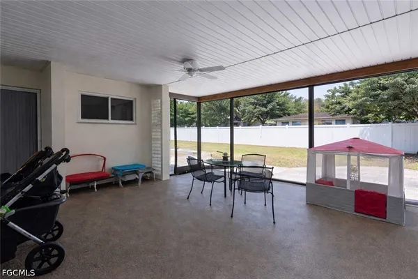 $437,500 | 8512 Chatham Street, Fort Myers, FL 33907