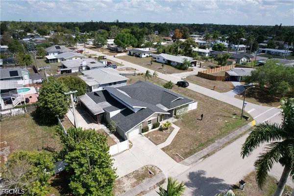 $437,500 | 8512 Chatham Street, Fort Myers, FL 33907