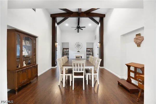 $437,500 | 8512 Chatham Street, Fort Myers, FL 33907