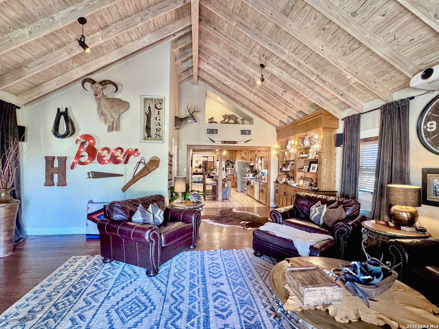 2828 2nd Street Pleasanton, TX 78064 - Photo 4 of 39