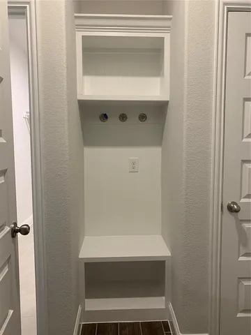 $2,495 | 765 Knoxbridge Road, Forney, TX 75126