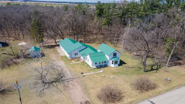 $425,000 | N4721 9th Drive, Hancock, WI 54943