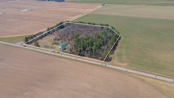 $425,000 | N4721 9th Drive, Hancock, WI 54943