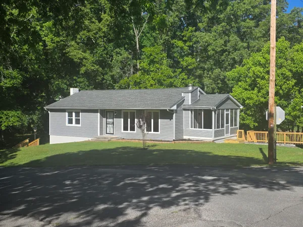 $267,500 | 1500 Washington Avenue, Etowah, TN 37331