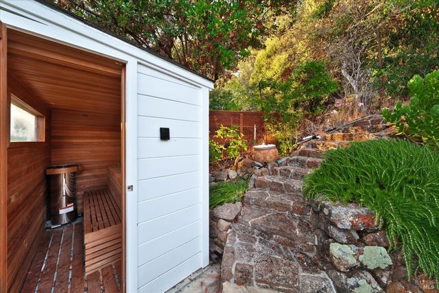 $3,750,000 | 265 Crescent Road, San Anselmo, CA 94960