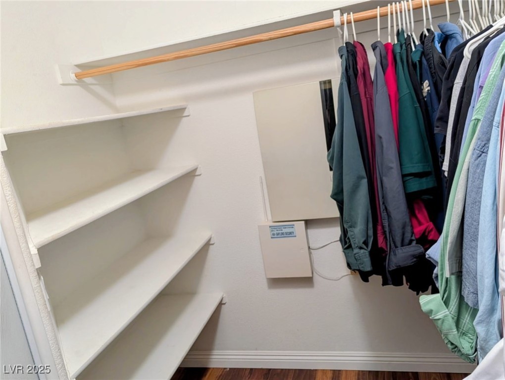 2764 Craigmillar Street Henderson, NV 89044 - Photo 15 of 24 Primary Closet