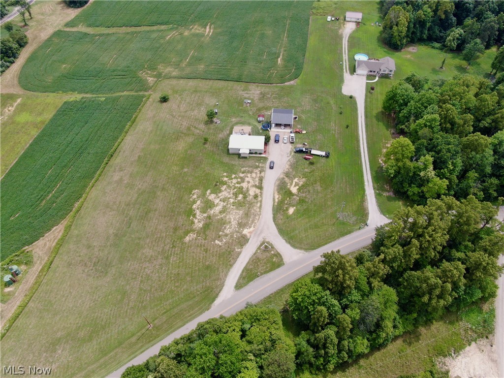 4671 Mainesville Road East Junction City, OH 43748 - Photo 2 of 15