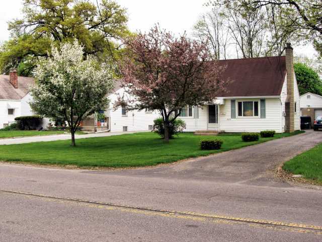 1675 East Cooke Road Columbus, OH 43224 - Photo 1 of 8 Gallery Image 1