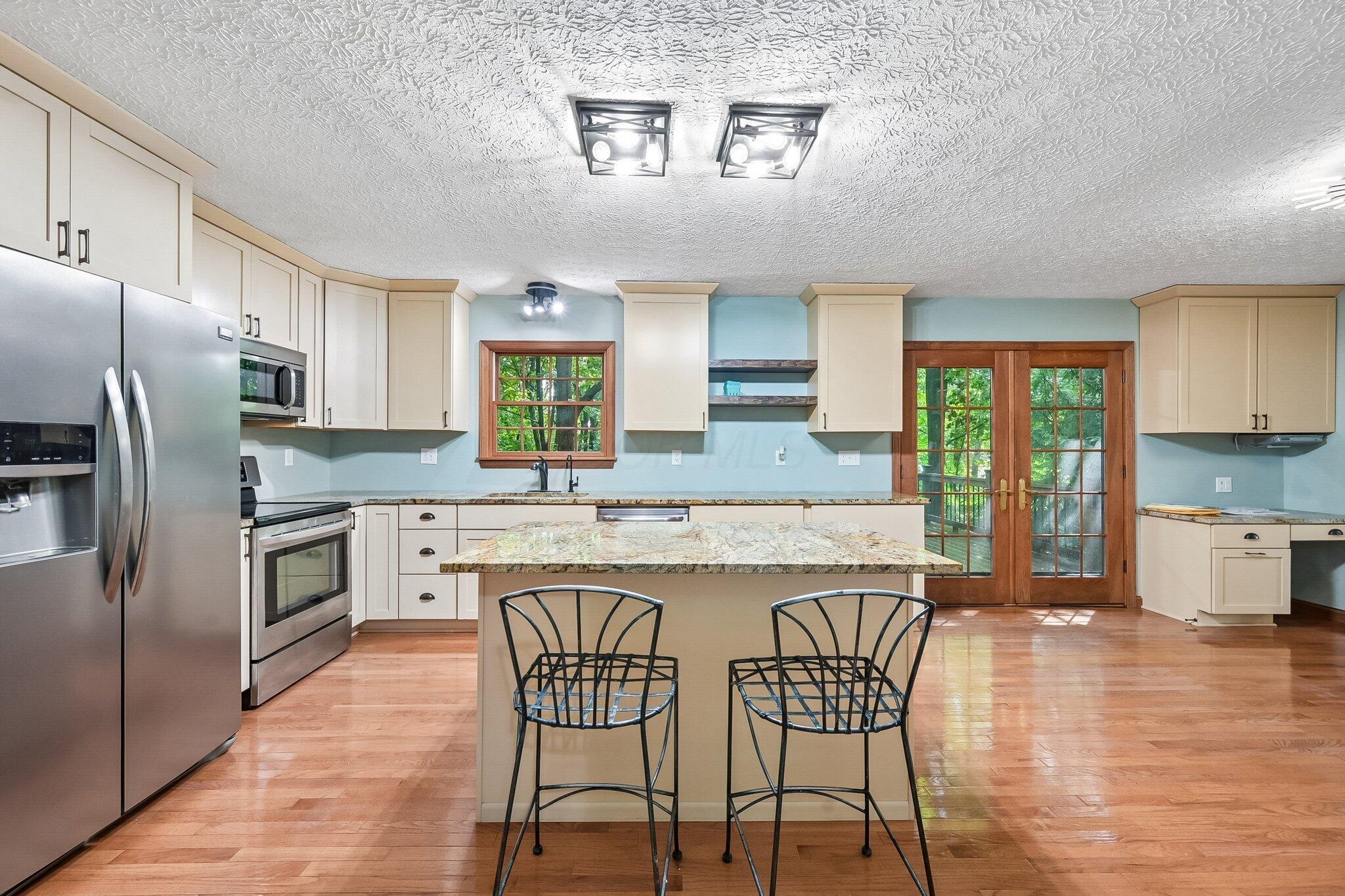 12120 Young Road Amanda, OH 43102 - Photo 13 of 114 Kitchen