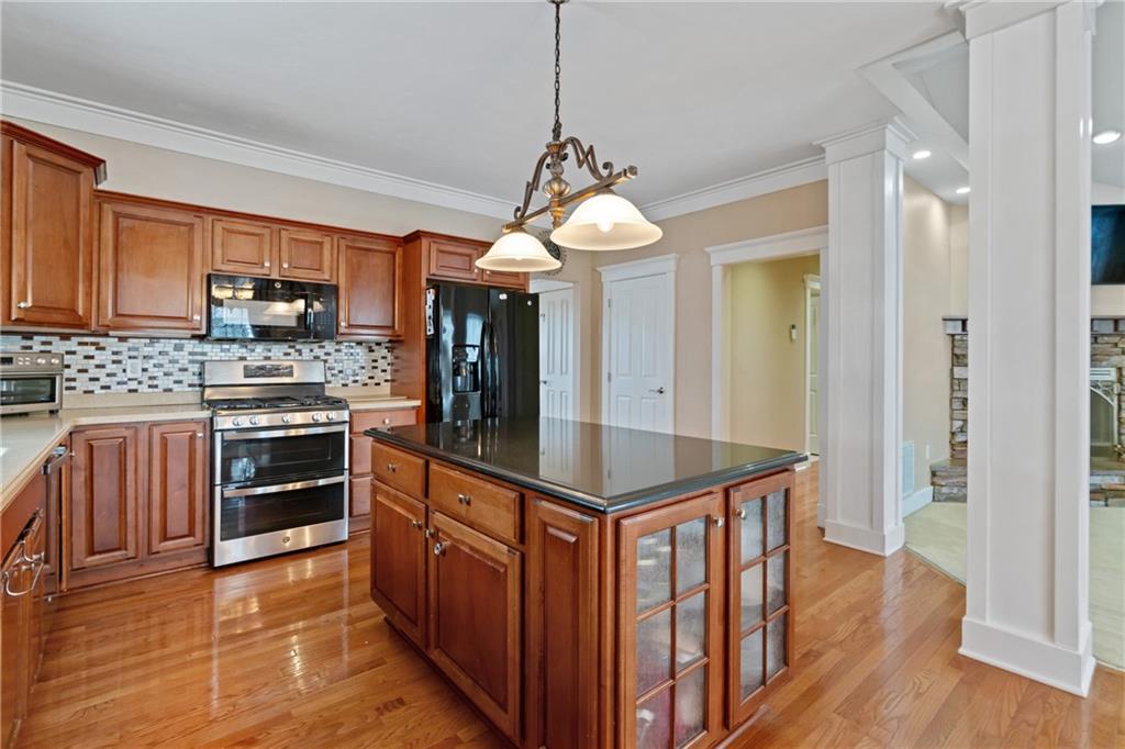 228 Berkeley Way Monroeville, PA 15146 - Photo 9 of 34