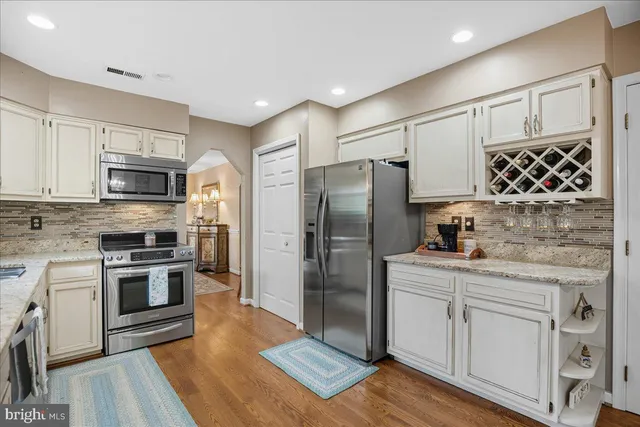 $549,000 | 694 Ponds Wood Road, Huntingtown, MD 20639