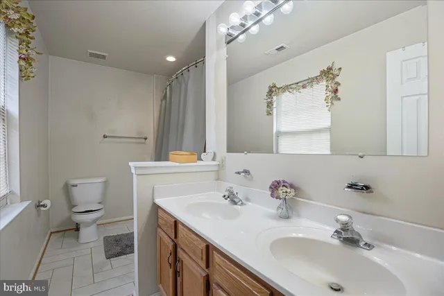 $549,000 | 694 Ponds Wood Road, Huntingtown, MD 20639